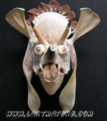 Vertèbre Cochon Cornu - -Assemblage de Jean-Paul Minster