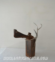 Aral 2 - Sculpture de Mich Mao