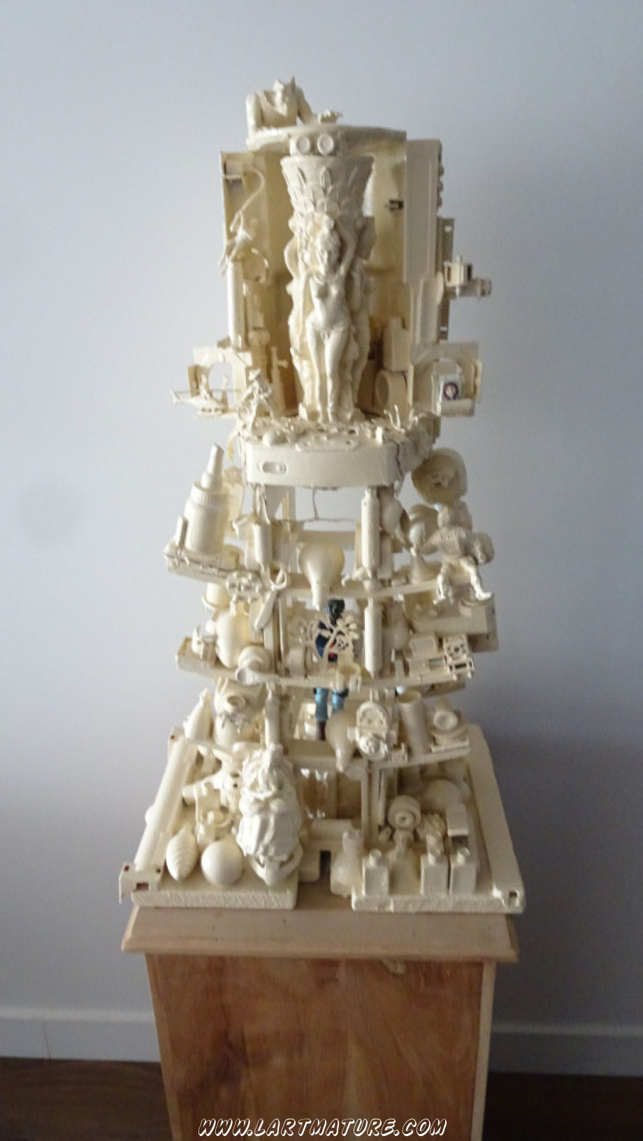 Structure 2 de Jean-Louis Rappard - Structure, -Assemblage de Collectif d'artistes d'avril 2024